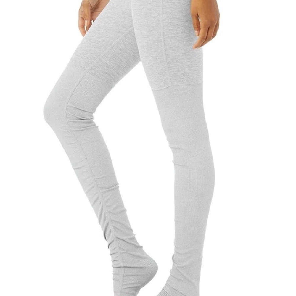 ALO Yoga Alosoft High-Waist Goddess Legging – Size M